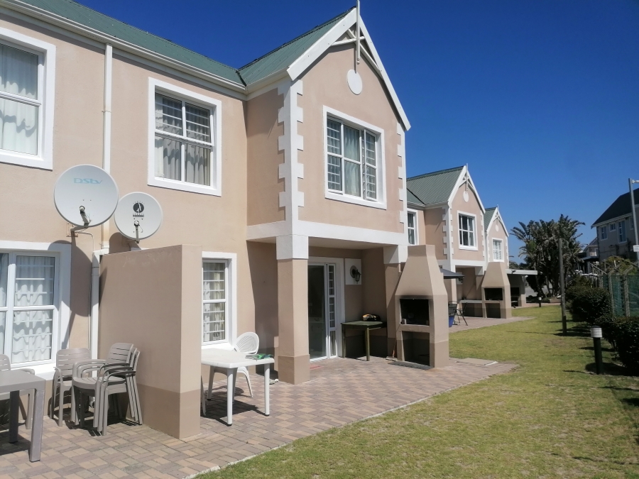 3 Bedroom Property for Sale in Marina Martinique Eastern Cape